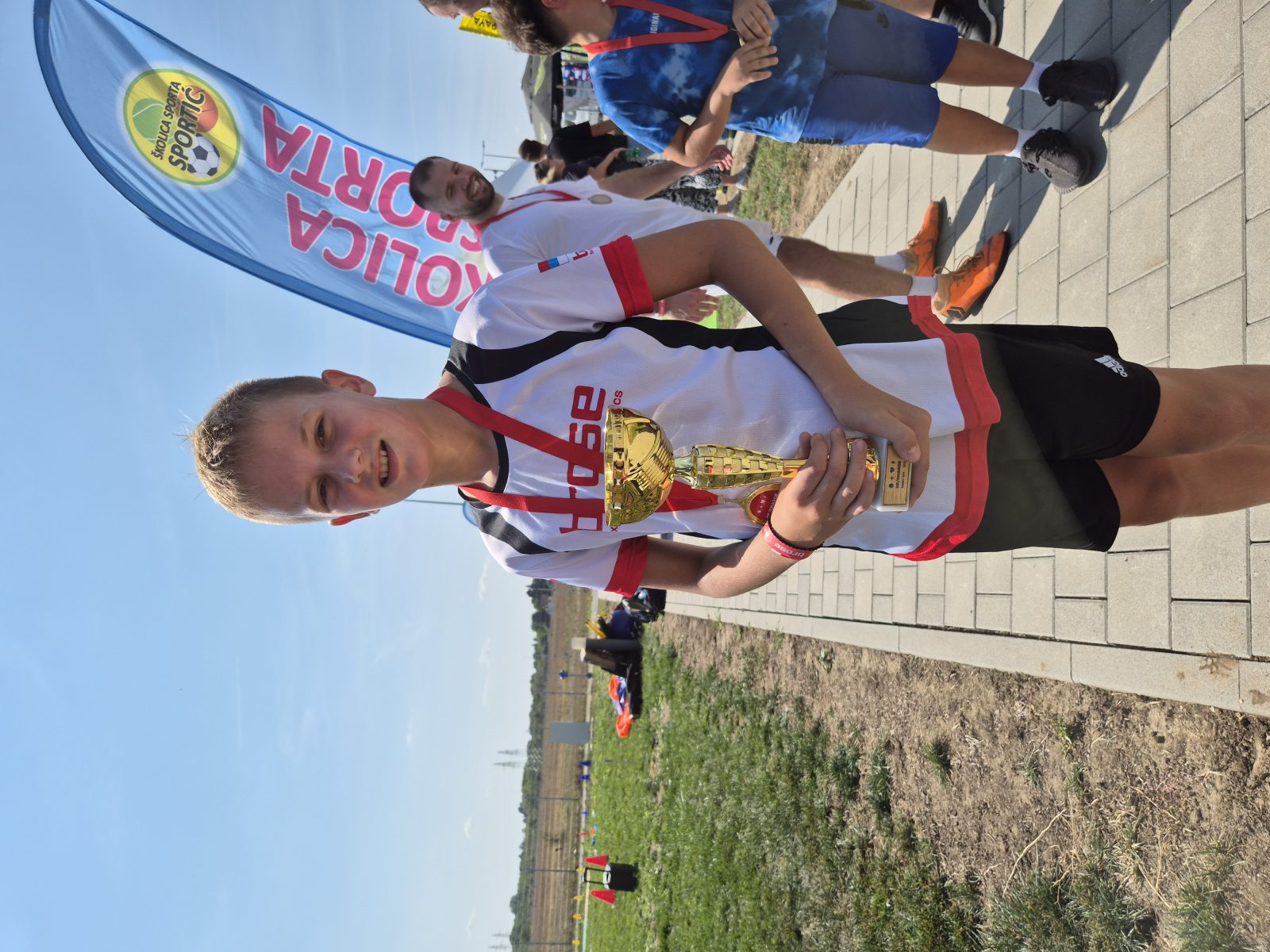 Deca na sportskom poligonu